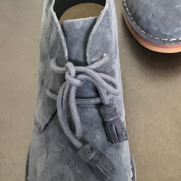 NWOT Hush Puppies Cyra Catelyn Dark Blue Chukka Boots - Picture 3 of 8